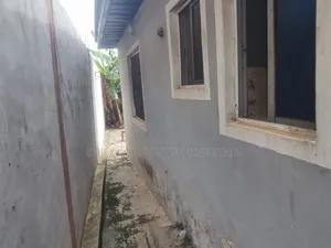 Mini Flat in Iju-Ishaga for rent