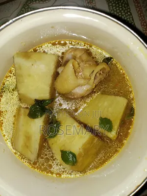 Chef Rosey Cooks Hot and Spicy Yam Chicken Peppersoup... Open 24 Hours