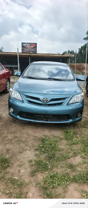 Toyota Corolla 2010 Green