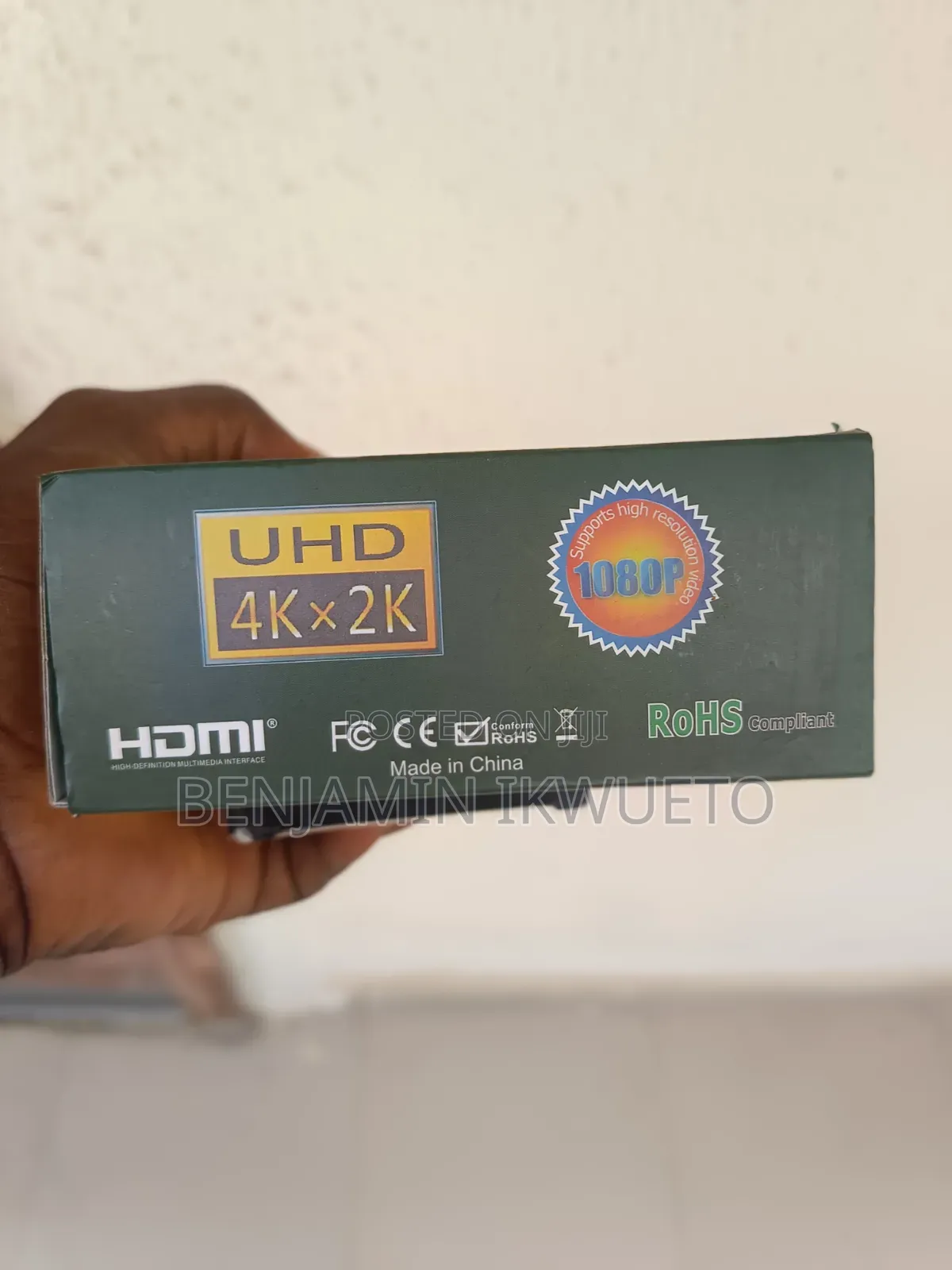 Capture Card With Loop Out
