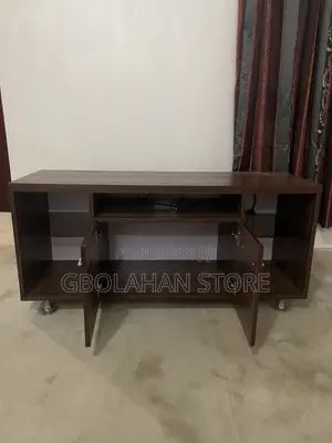 55 Inch TV Stand