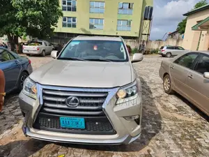 Lexus GX 2013 Gold