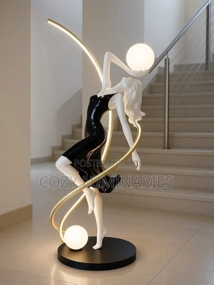 Luxury Dancer Sculpture Floor Lamp