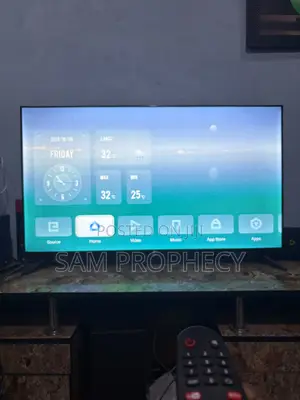 LG TV Neatly Used