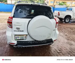 Toyota RAV4 2008 White