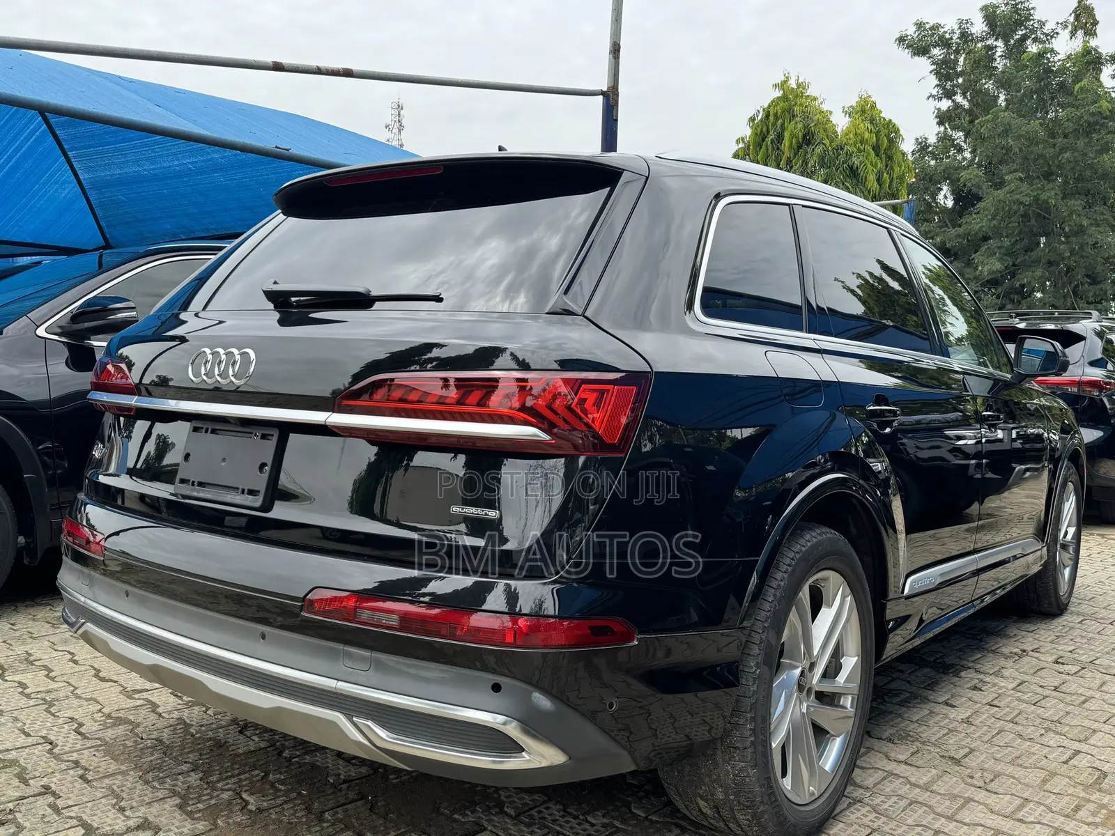 Audi Q7 2022 Black