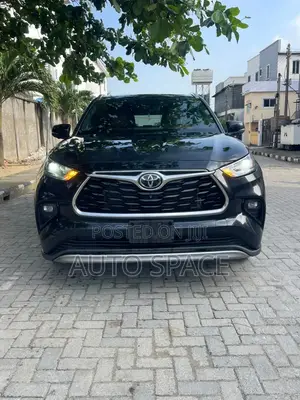 Toyota Highlander Platinum AWD 2023 Black
