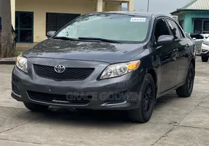 Toyota Corolla 2009 Gray