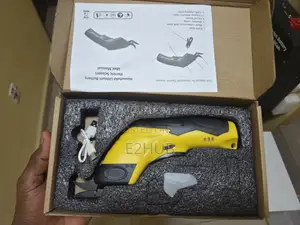Electric Scissors – Top Seasonal Gift for Fashion Designers