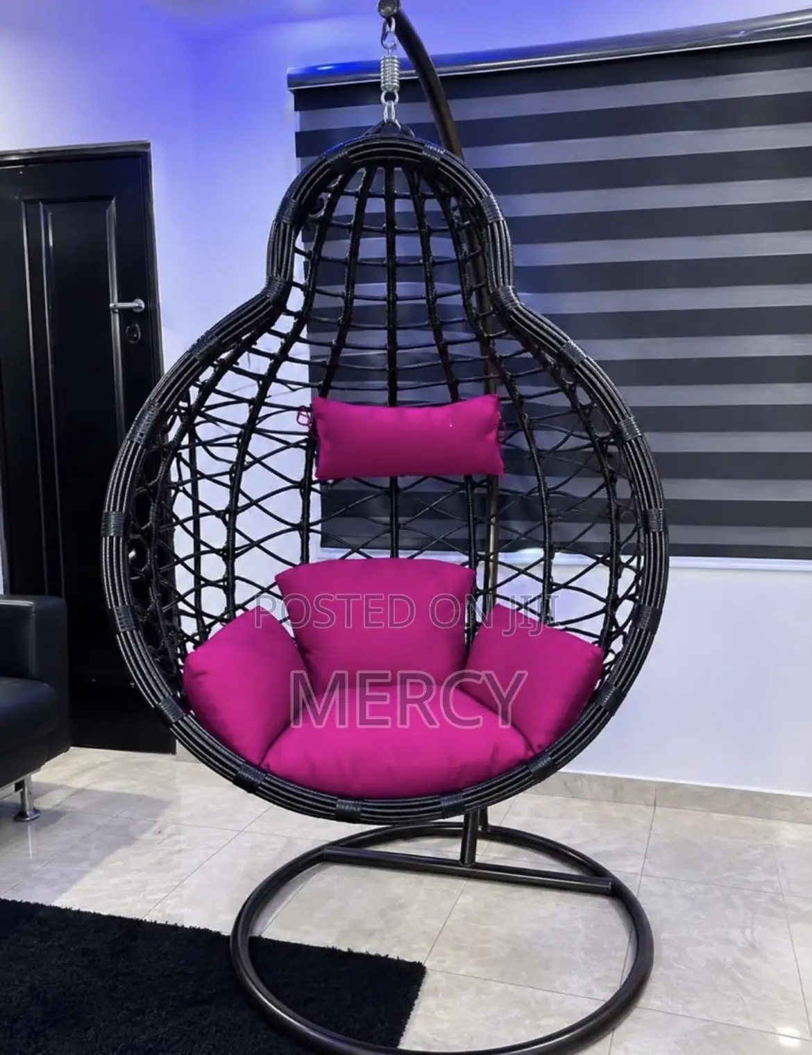 Swing Chair With Cushion