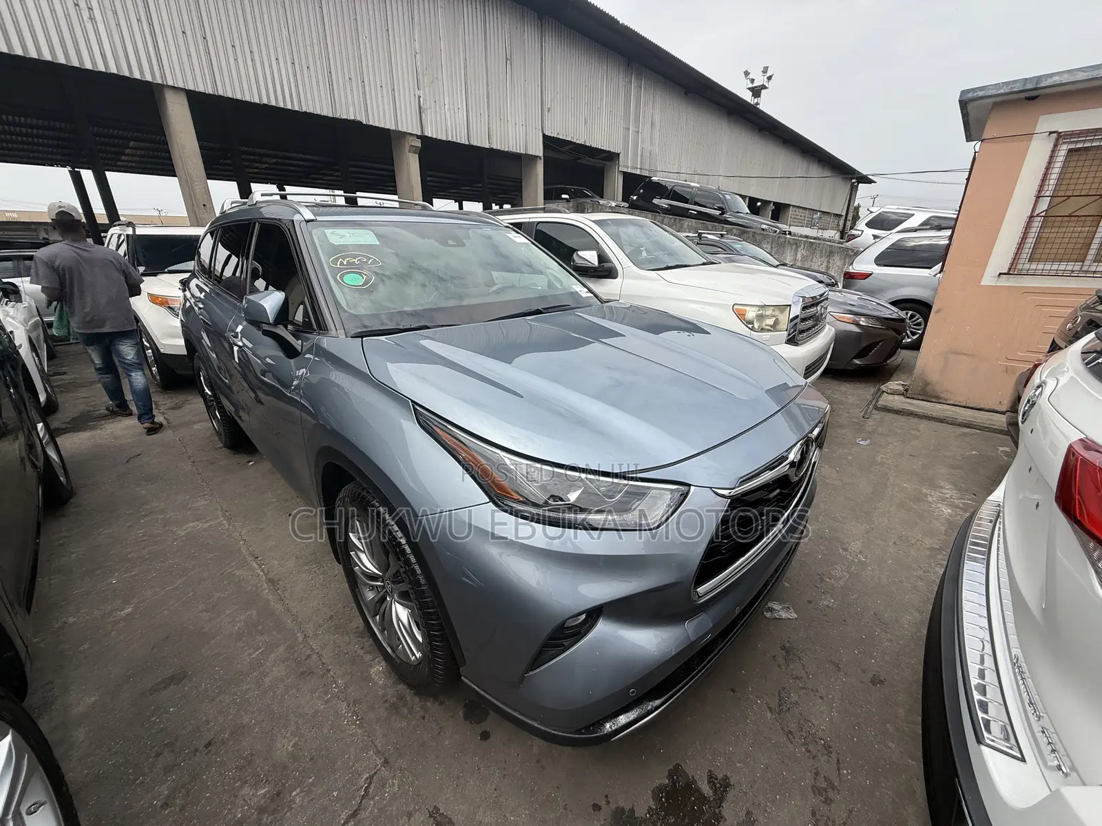 Toyota Highlander Platinum 2022 Blue