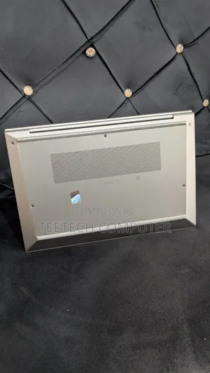 Laptop HP ZBook Firefly G9 32GB Intel Core i7 SSD 512GB