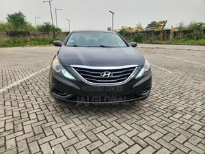 Hyundai Sonata 2011 Black