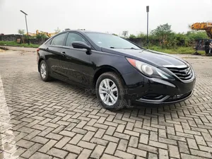 Hyundai Sonata 2011 Black