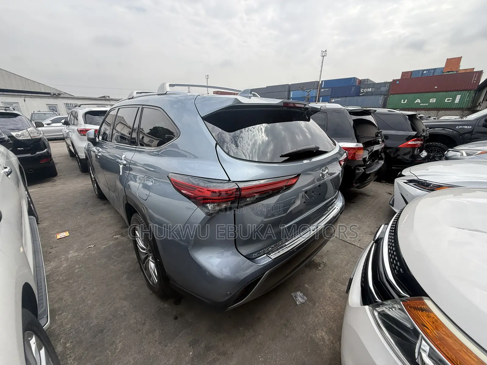 Toyota Highlander Platinum 2022 Blue