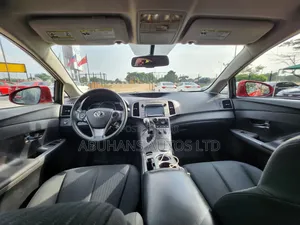 Toyota Venza LE 2015 Red
