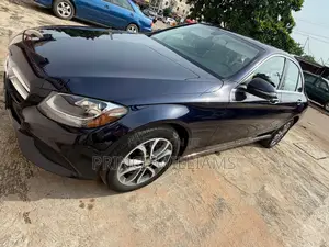 Mercedes-Benz C300 Sport Sedan RWD (2.0L 4cyl 7A) 2016 Blue
