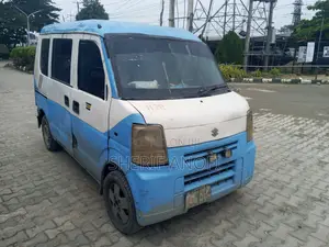 Suzuki Every 2006 White