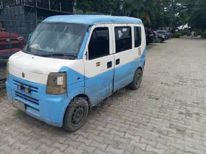 Suzuki Every 2006 White