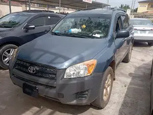 Toyota RAV4 2009 Blue