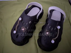 Female Crocs