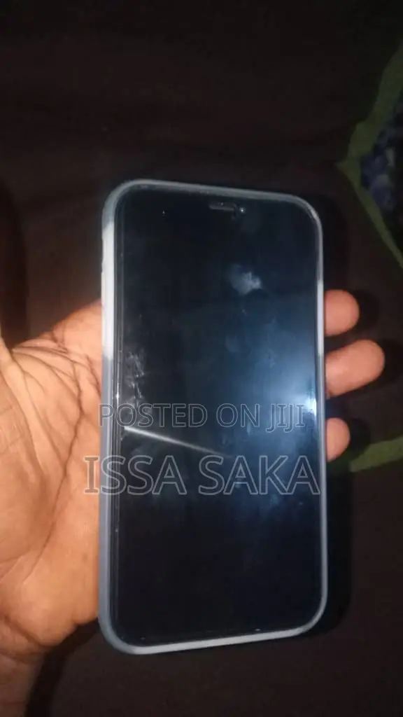 Apple iPhone XR 64 GB Gray