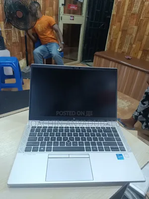 Laptop HP EliteBook 840 G8 8GB Intel Core i5 SSD 256GB