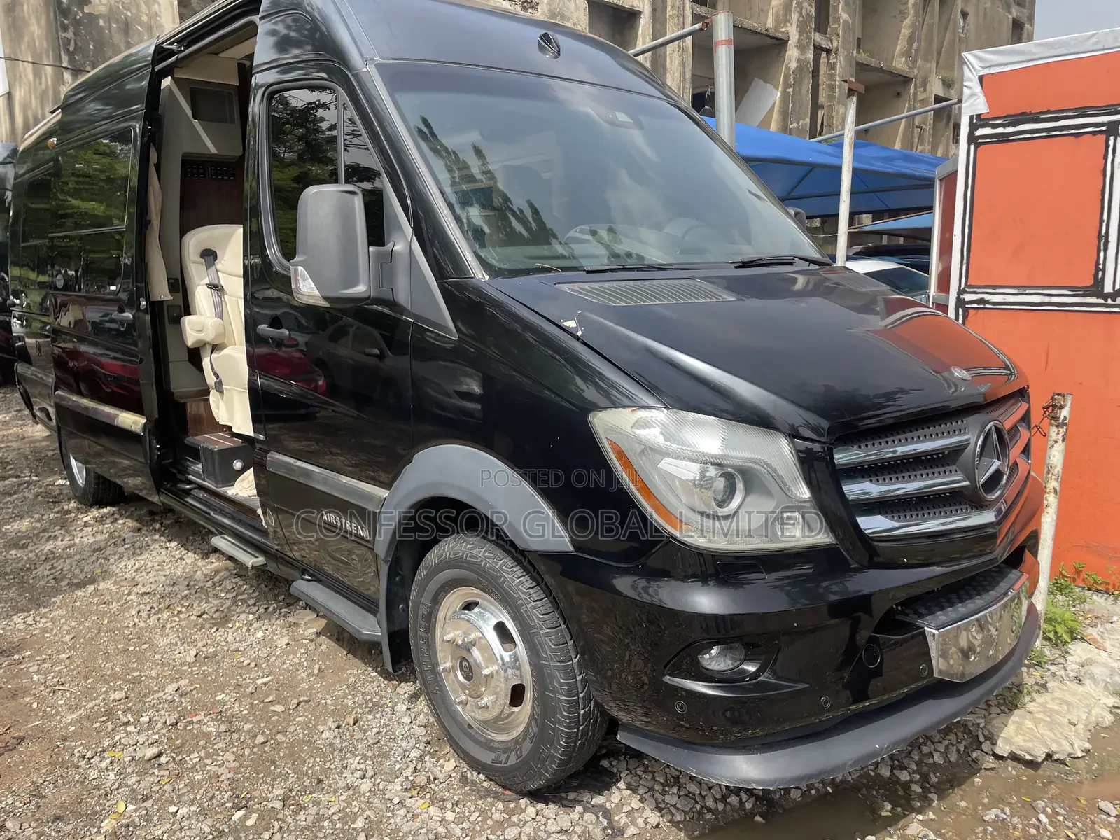Mercedes-Benz Sprinter 2015 Black