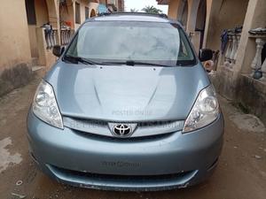 Toyota Sienna 2007 Blue