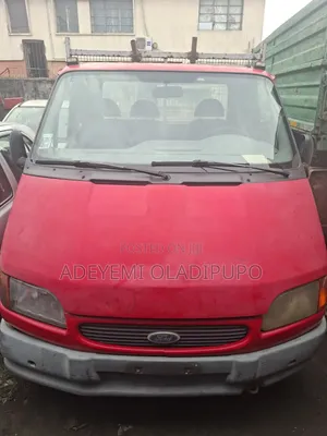 Ford Transit 1999 Red