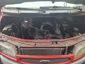 Ford Transit 1999 Red