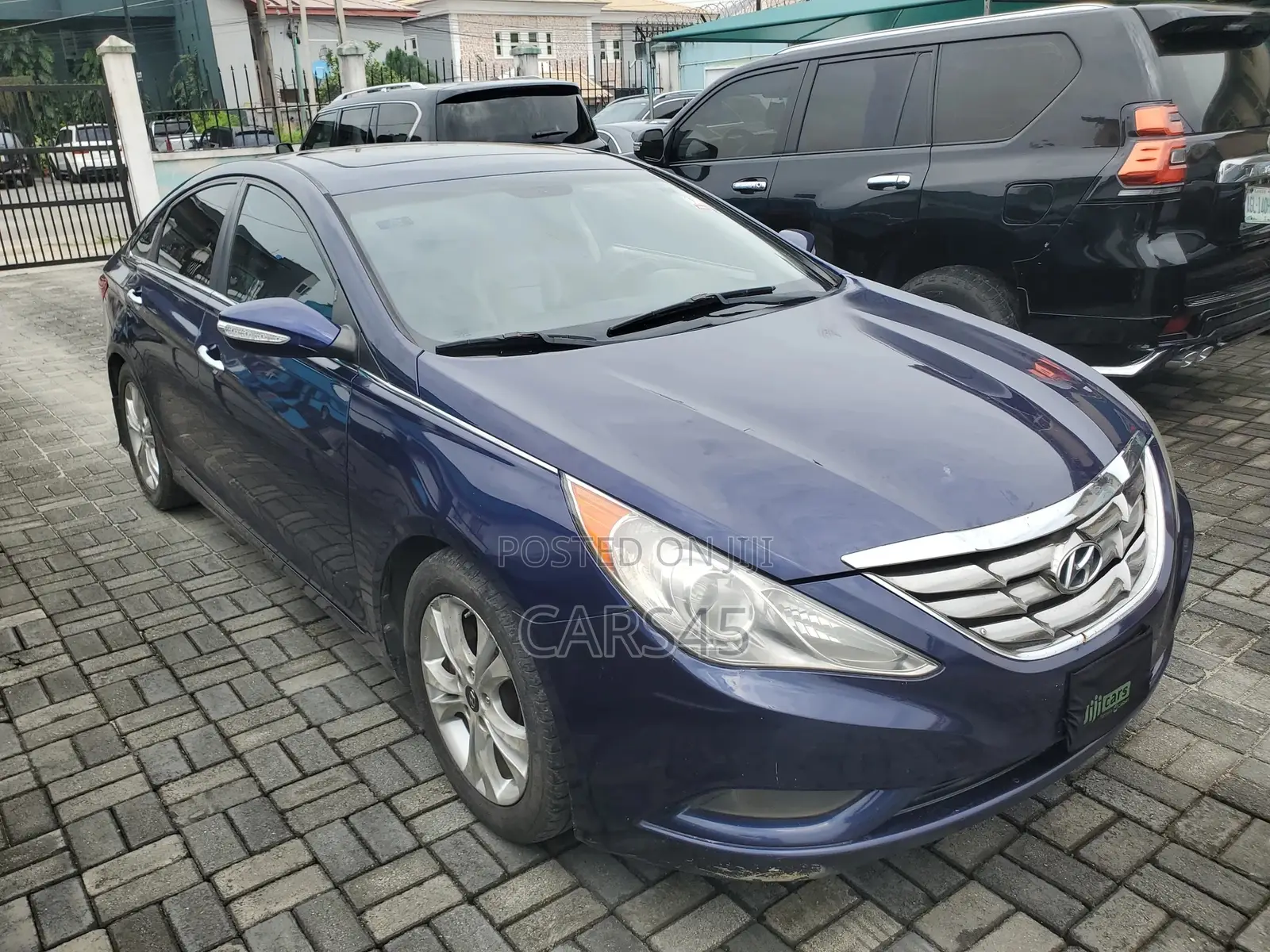 Hyundai Sonata 2011 Blue