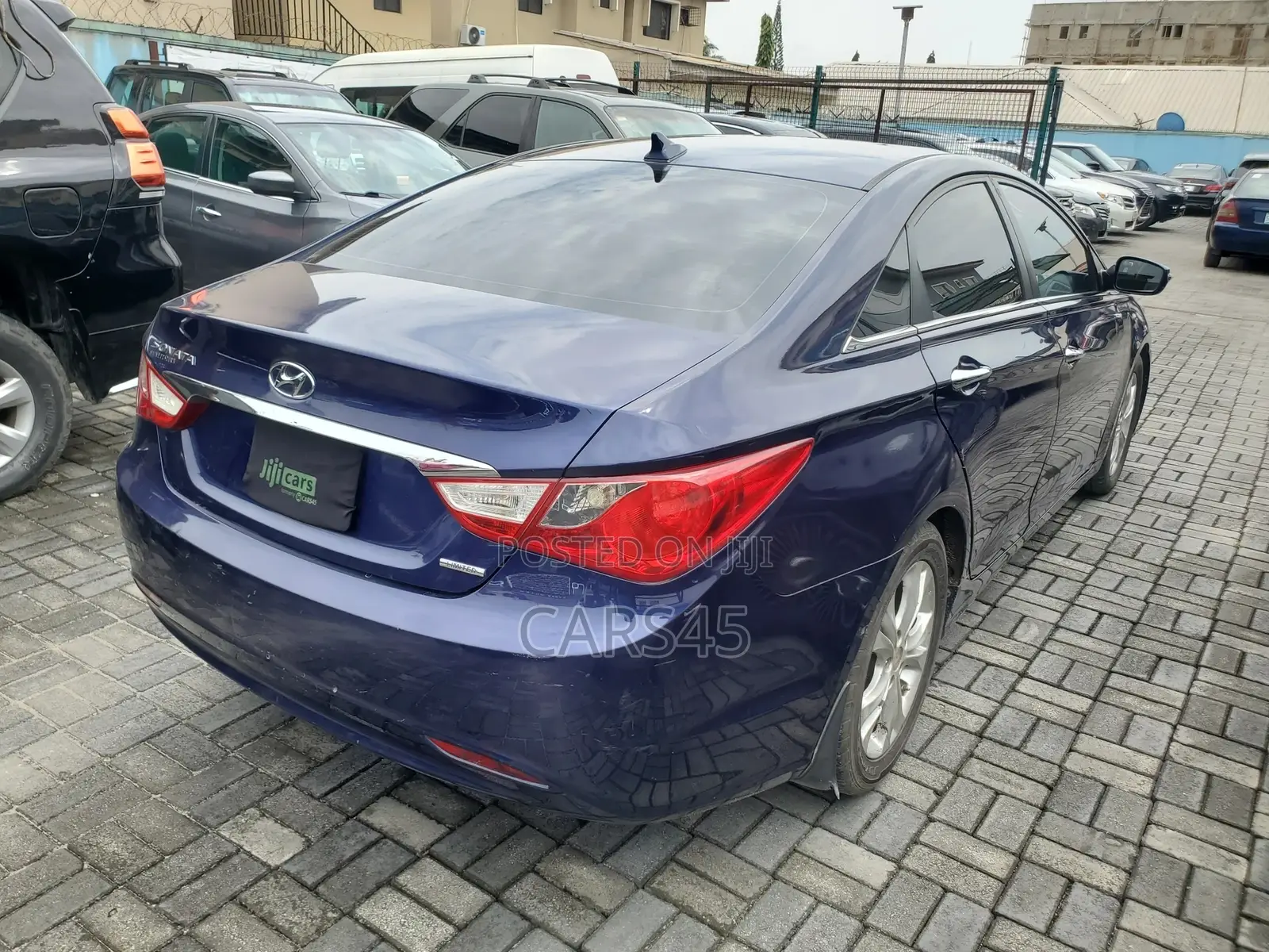 Hyundai Sonata 2011 Blue