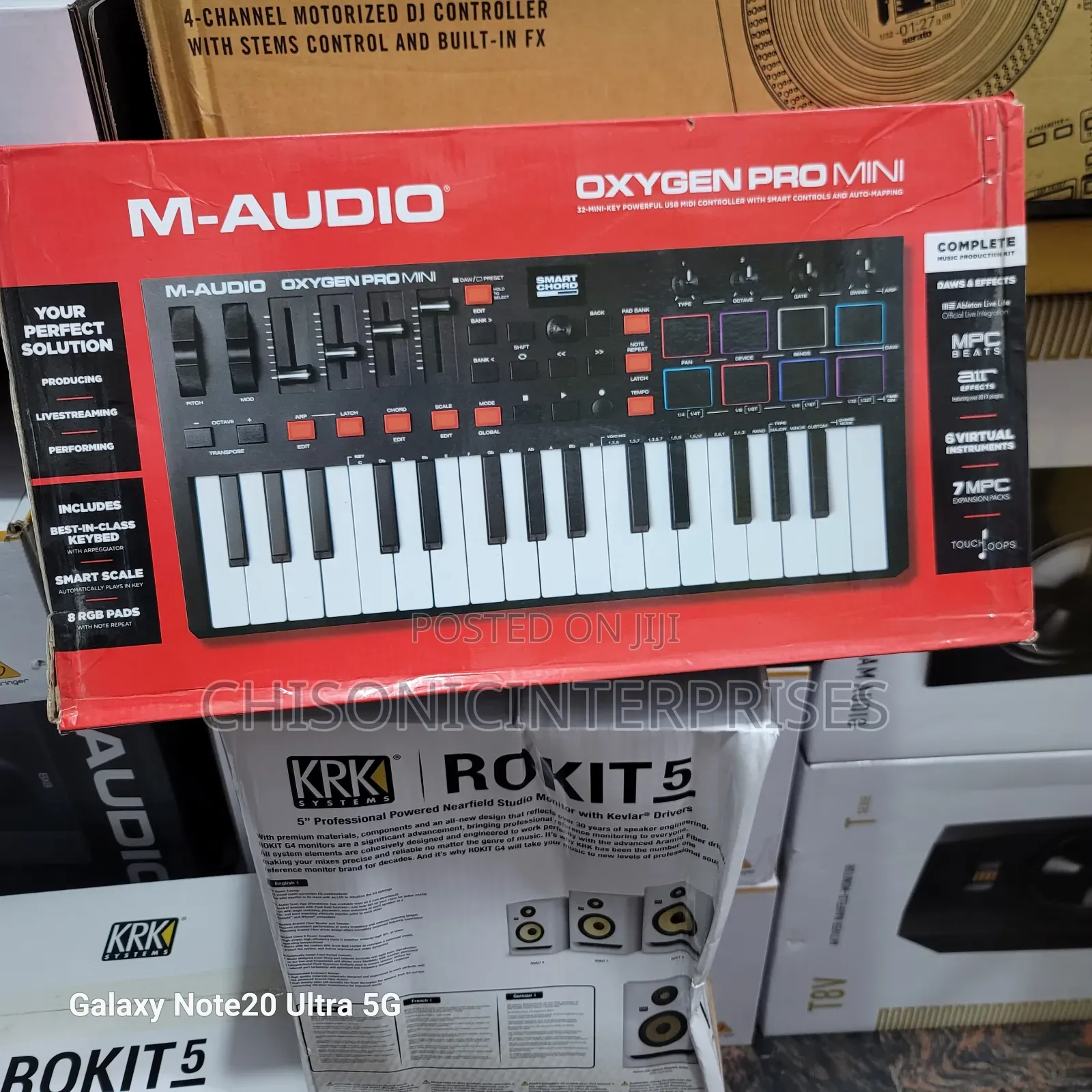 M-Audio OXYGEN Pro Mini Studio Keyboard
