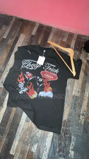 Unisex Roundneck