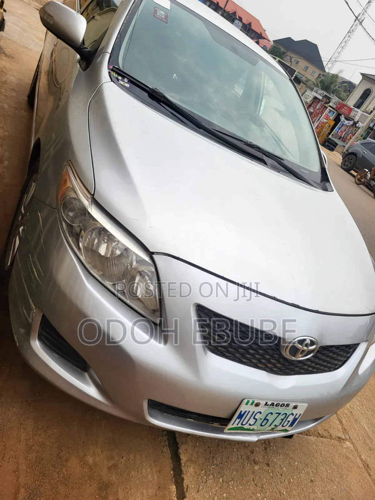 Toyota Corolla 2010 Silver