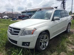 Mercedes-Benz GLK-Class 350 4MATIC 2011 White