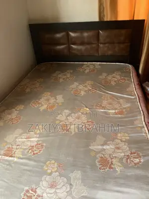 Bedframe and Mattress