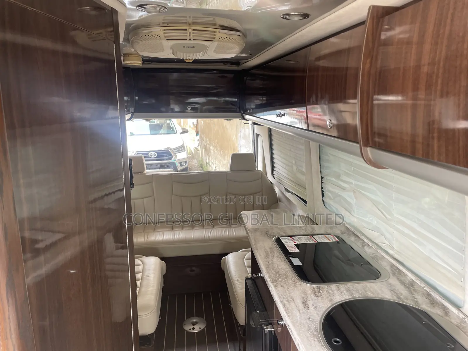 Mercedes-Benz Sprinter 2015 Black