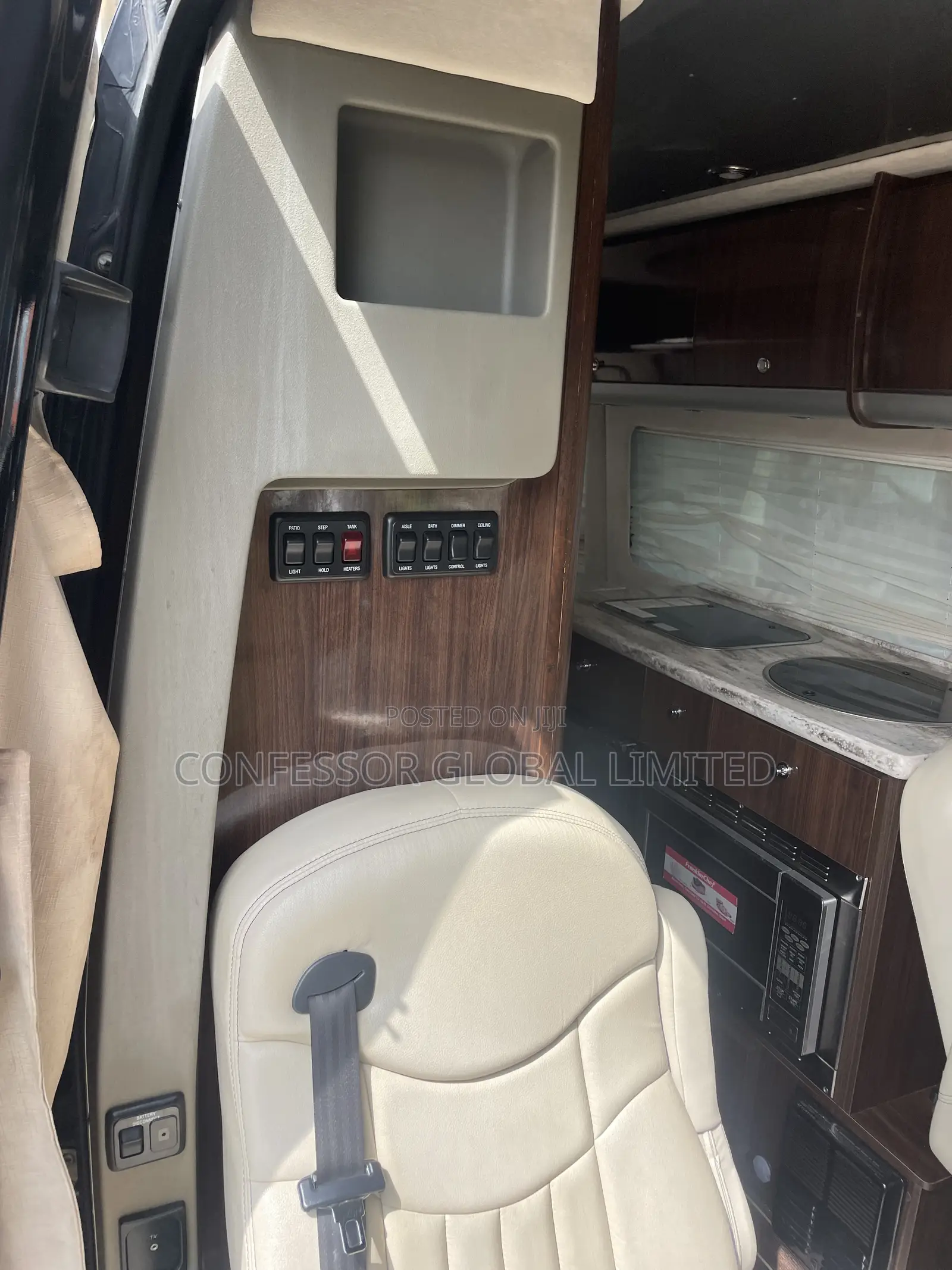Mercedes-Benz Sprinter 2015 Black