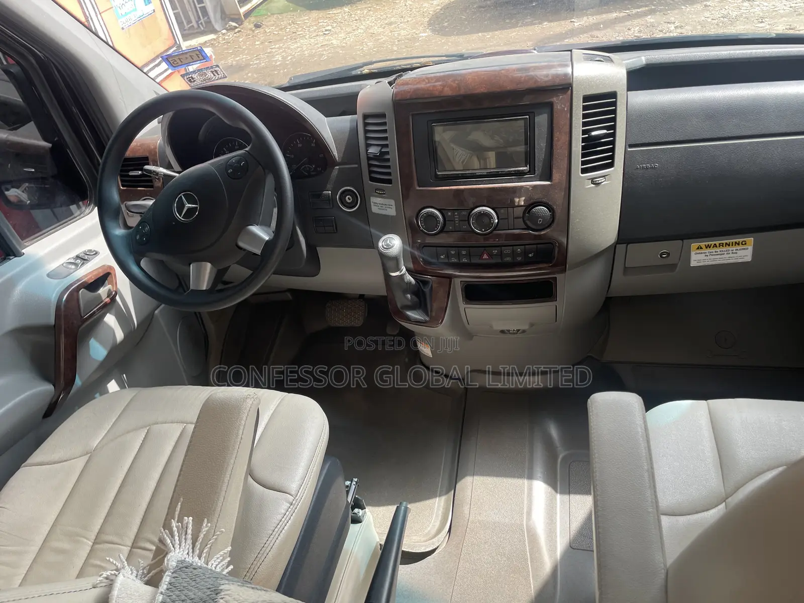 Mercedes-Benz Sprinter 2015 Black