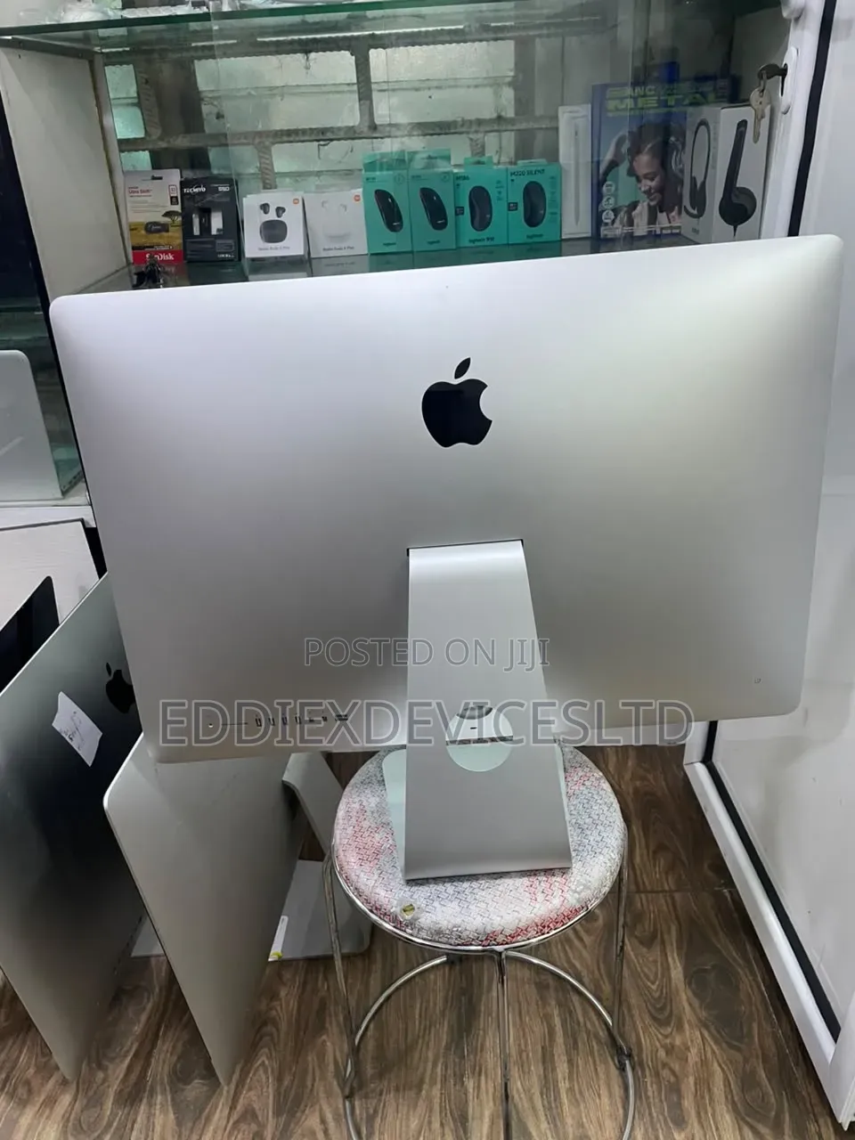 Desktop Computer Apple iMac 24GB Intel Core i7 SSD 500GB