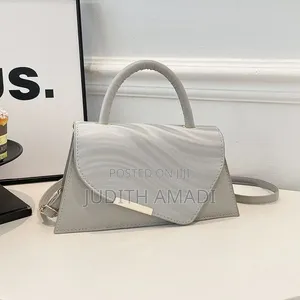Handbags in Wholesale