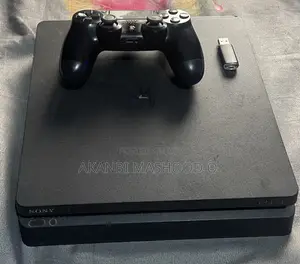 Ps4 Slim With Complete Accessories.
