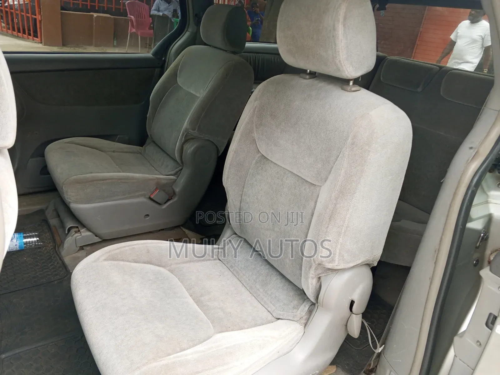 Toyota Sienna CE 2005 Gold