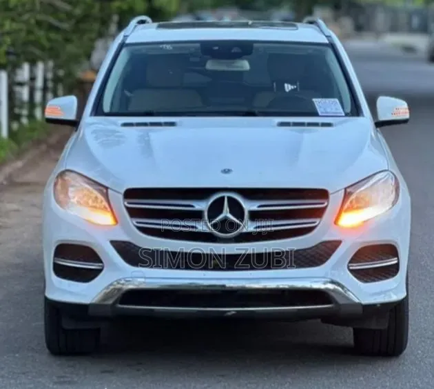 Mercedes-Benz GLE-Class 2018 White
