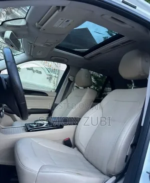 Mercedes-Benz GLE-Class 2018 White