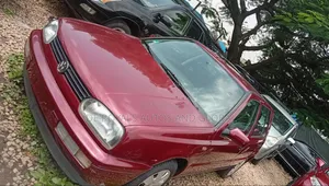 Volkswagen Golf 2009 Red