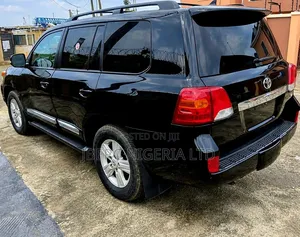 Toyota Land Cruiser 2013 Black