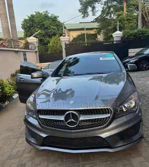 Mercedes-Benz CLA-Class 2014 Silver